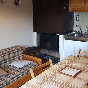 https://chalet-vue-montagne-t2-duplex-luz-saint-sauveur.midi-pyreneeshotels.com